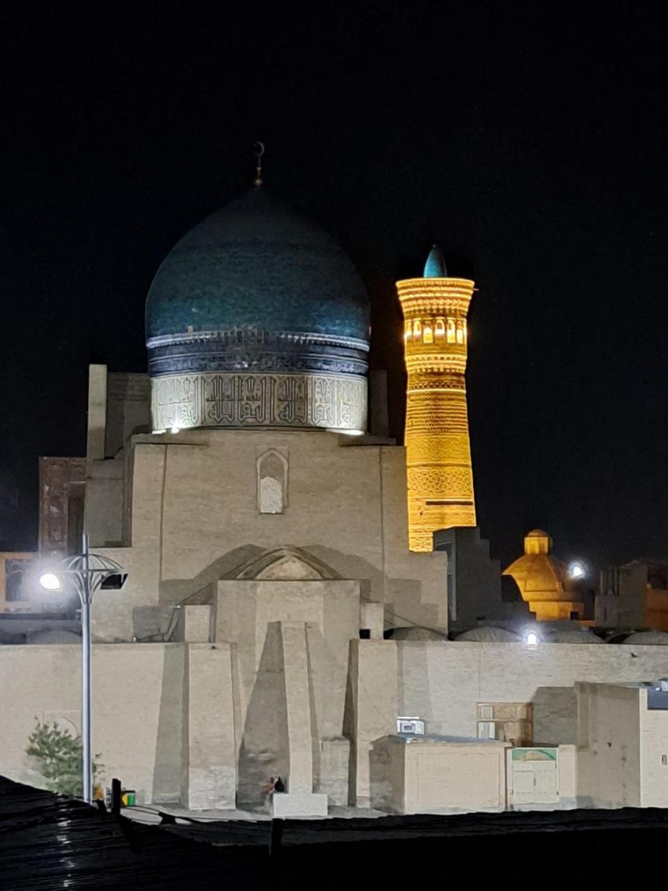 Caravan Plaza Inn Boutique Bukhara Bagian luar foto